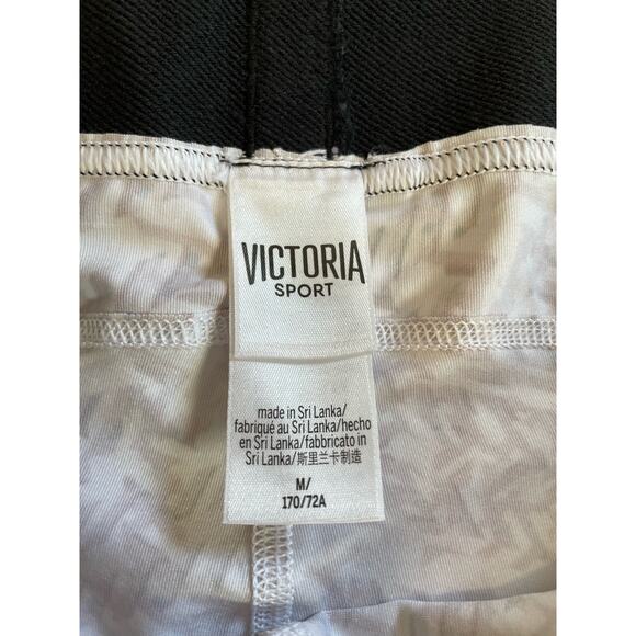 Victoria Sport Booty Shorts, Workout , Gym, Squats, Ladies Medium - Picture 3 of 3